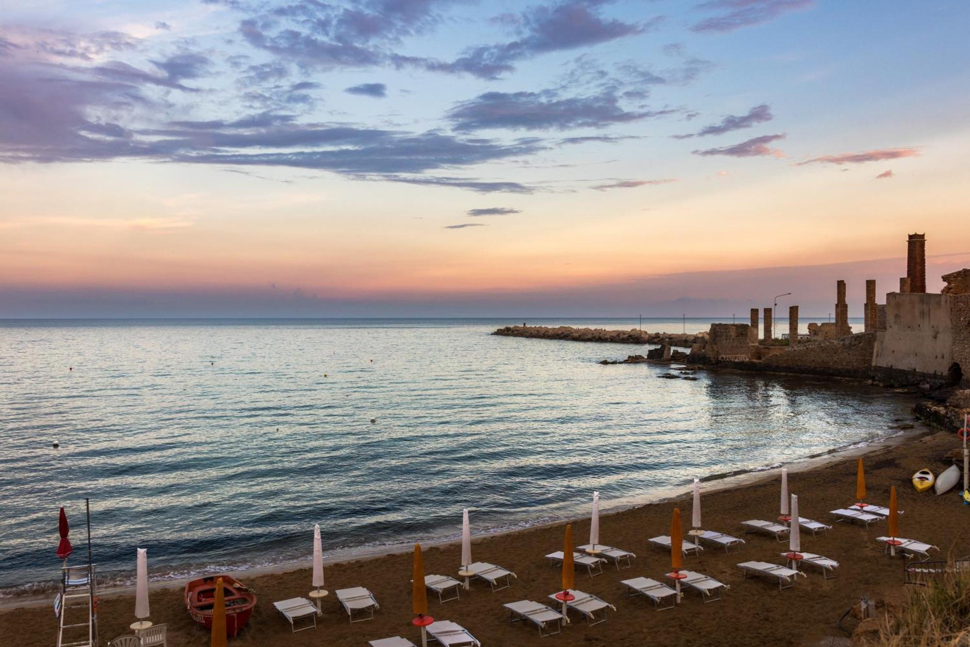 Il Moro Rooms Авола Екстериор снимка